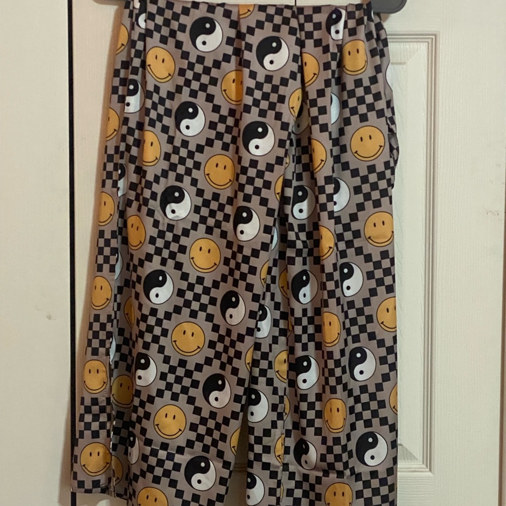 Dressed in Lala groovy girl PAANTS ONLY size large